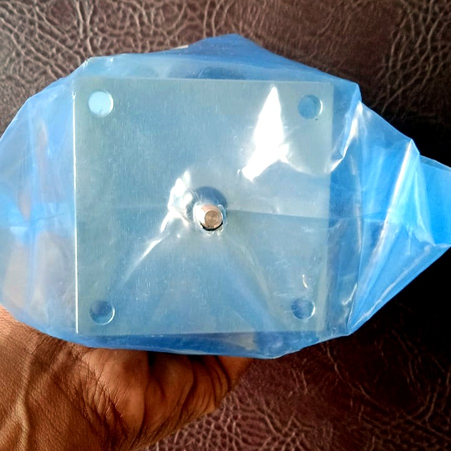 Pressure sensor connector